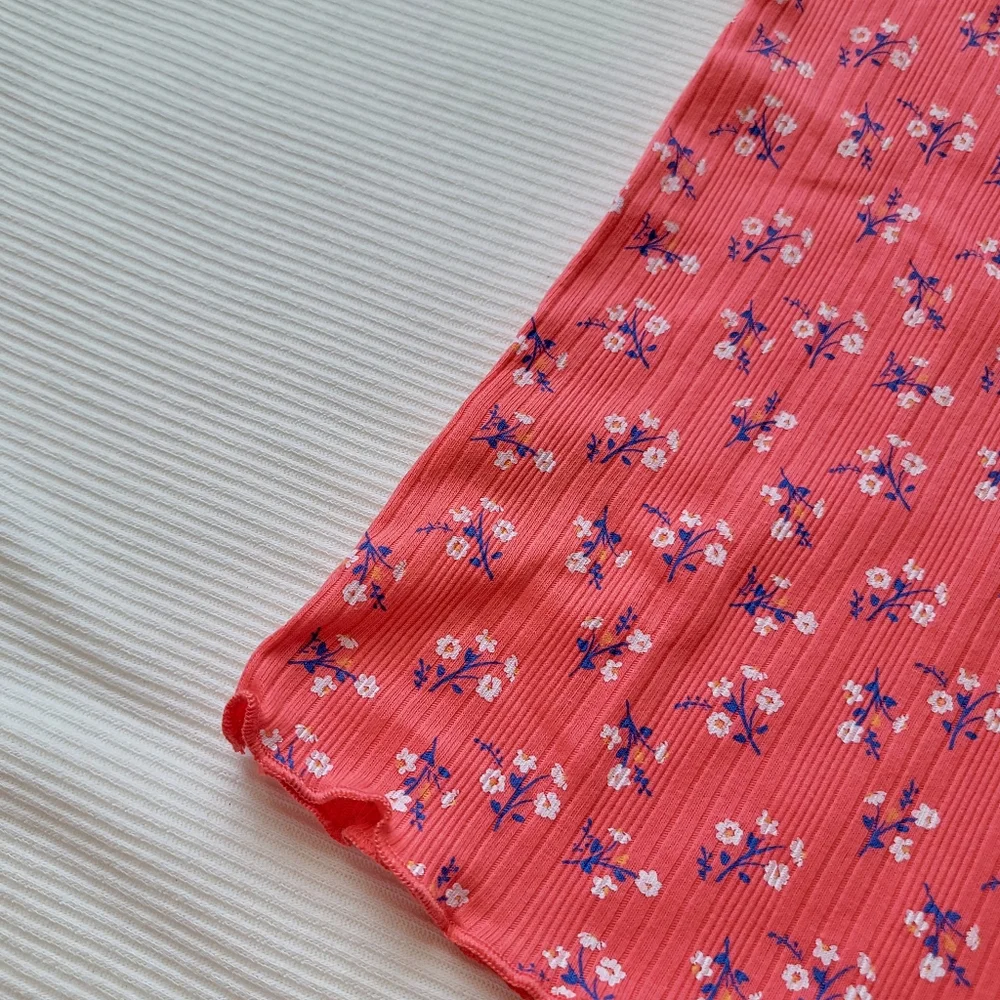 Floral Short Sleeve T-Shirt Ribbed Stripes Red Coral Daisy | Art Class